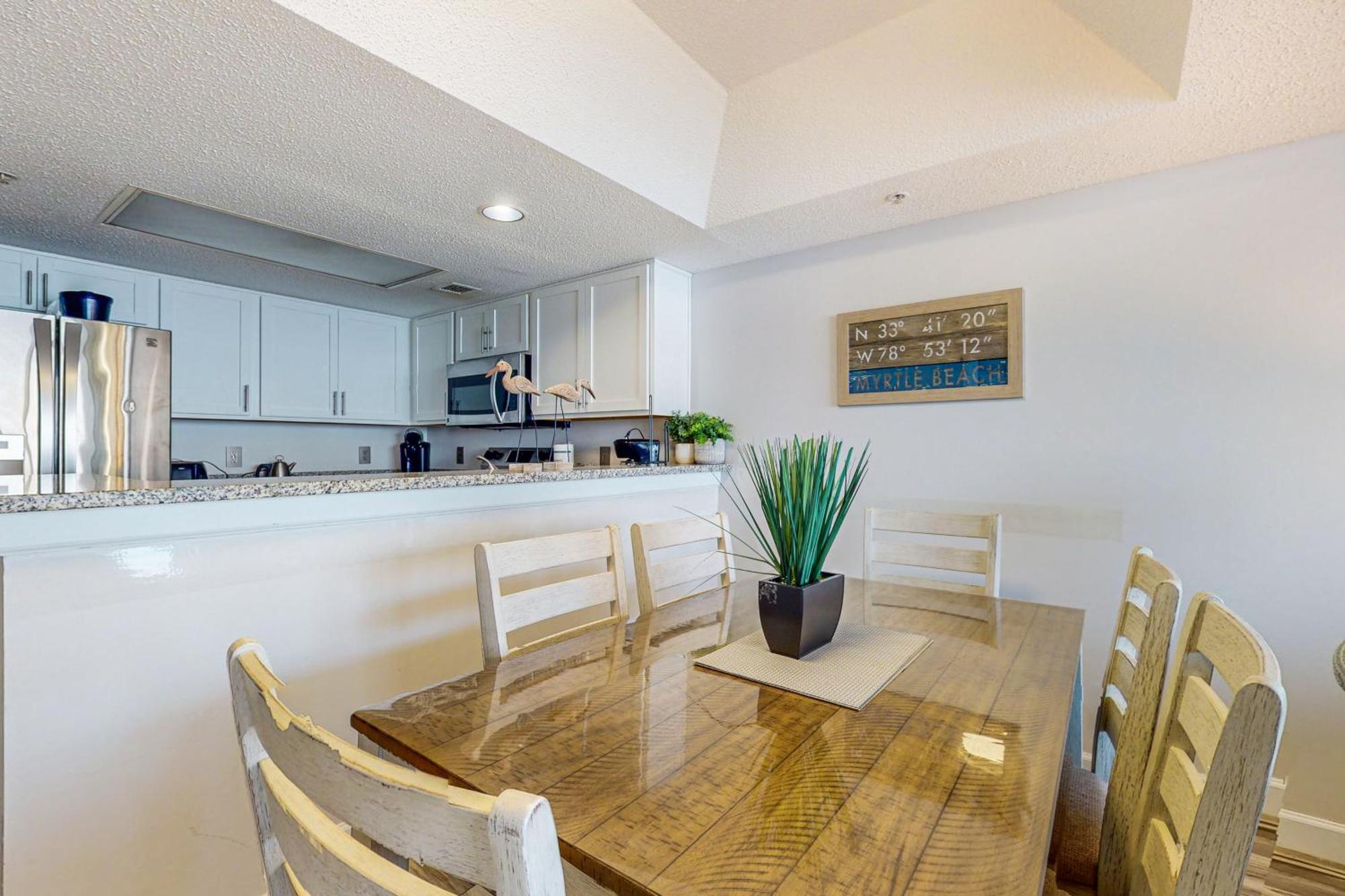 Camelot By The Sea - Oceana Resorts Vacation Rentals 미를 비치 객실 사진